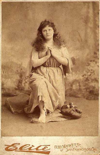 Elite Studio - Portrait of an Actress Elite Studio - Portrait of an Actress