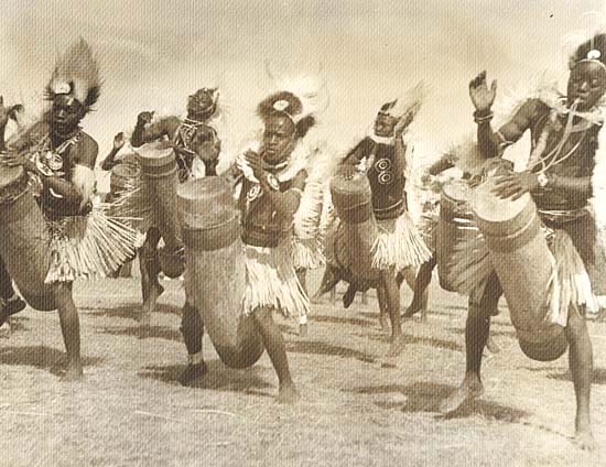 Kerwin Roche - Chuka, East Africa (Ceremony Drummers)