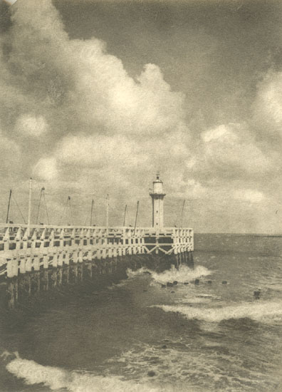 Alfred Fauvarque-Omez - Lighthouse and Wharfs Alfred Fauvarque-Omez - Lighthouse and Wharfs