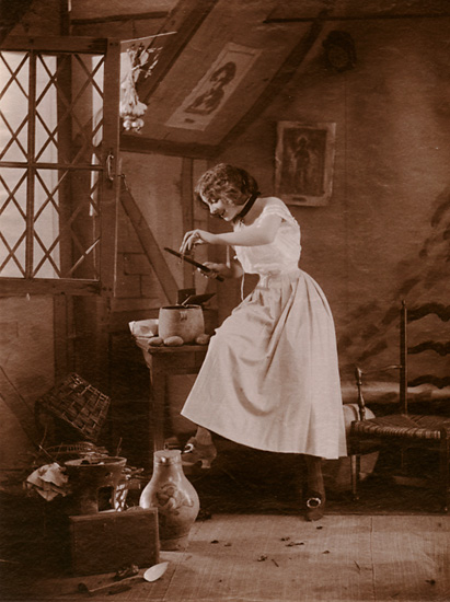 Jeanne Renoir (Jane Renhardt), French Actress