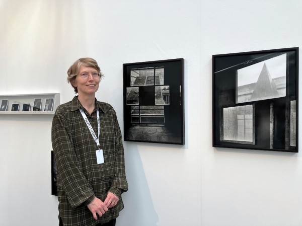 Charlotte Schepke at Large Glass. (Photo Credit Michael Diemar)